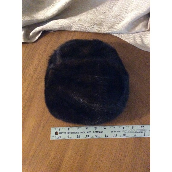 3 Vtg Hats Mcconnell, Fashions Winter, Bamberger